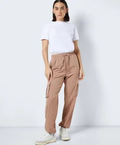 Noisy May Kirby Cargo