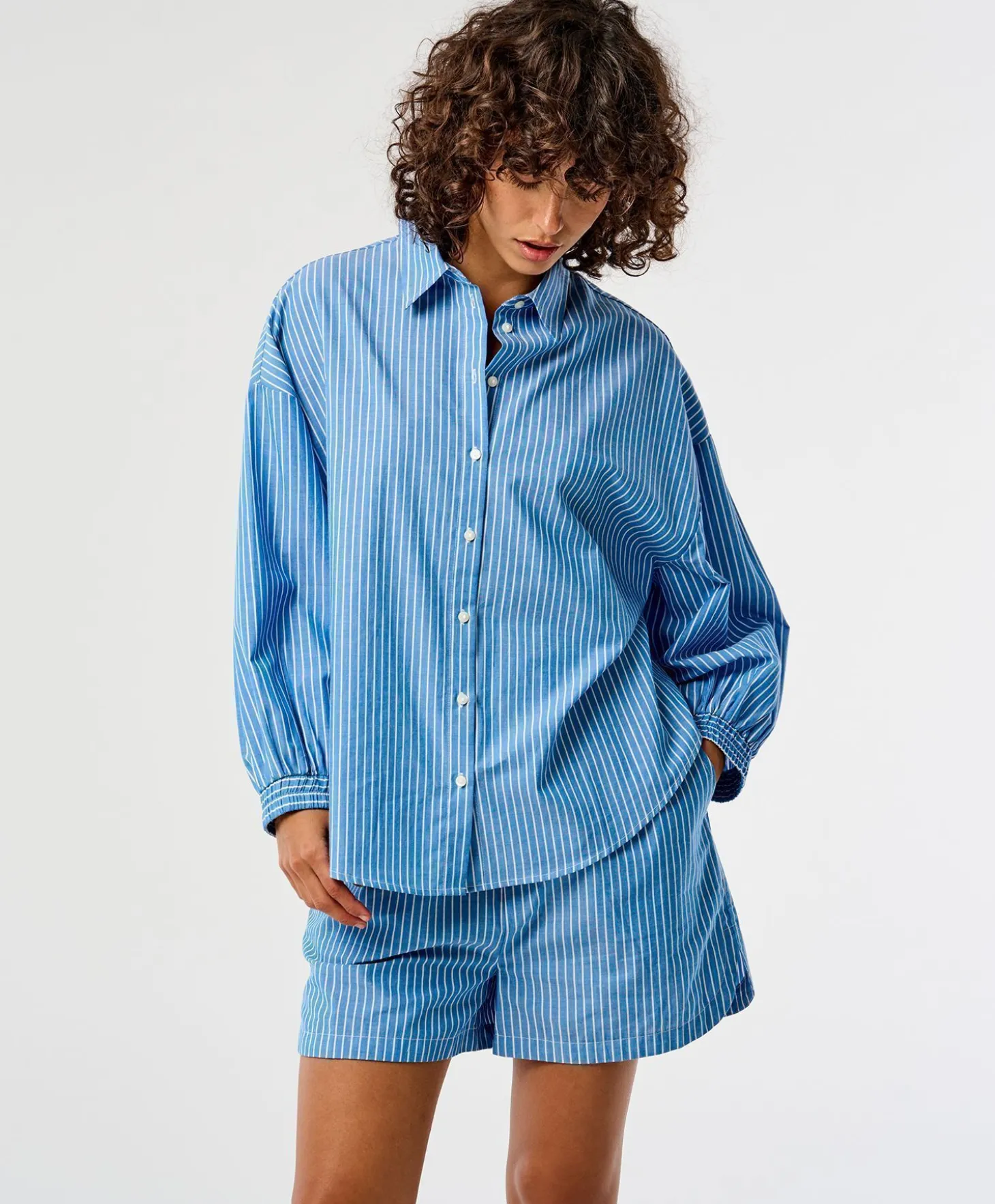 Only Arja Stripe Shorts