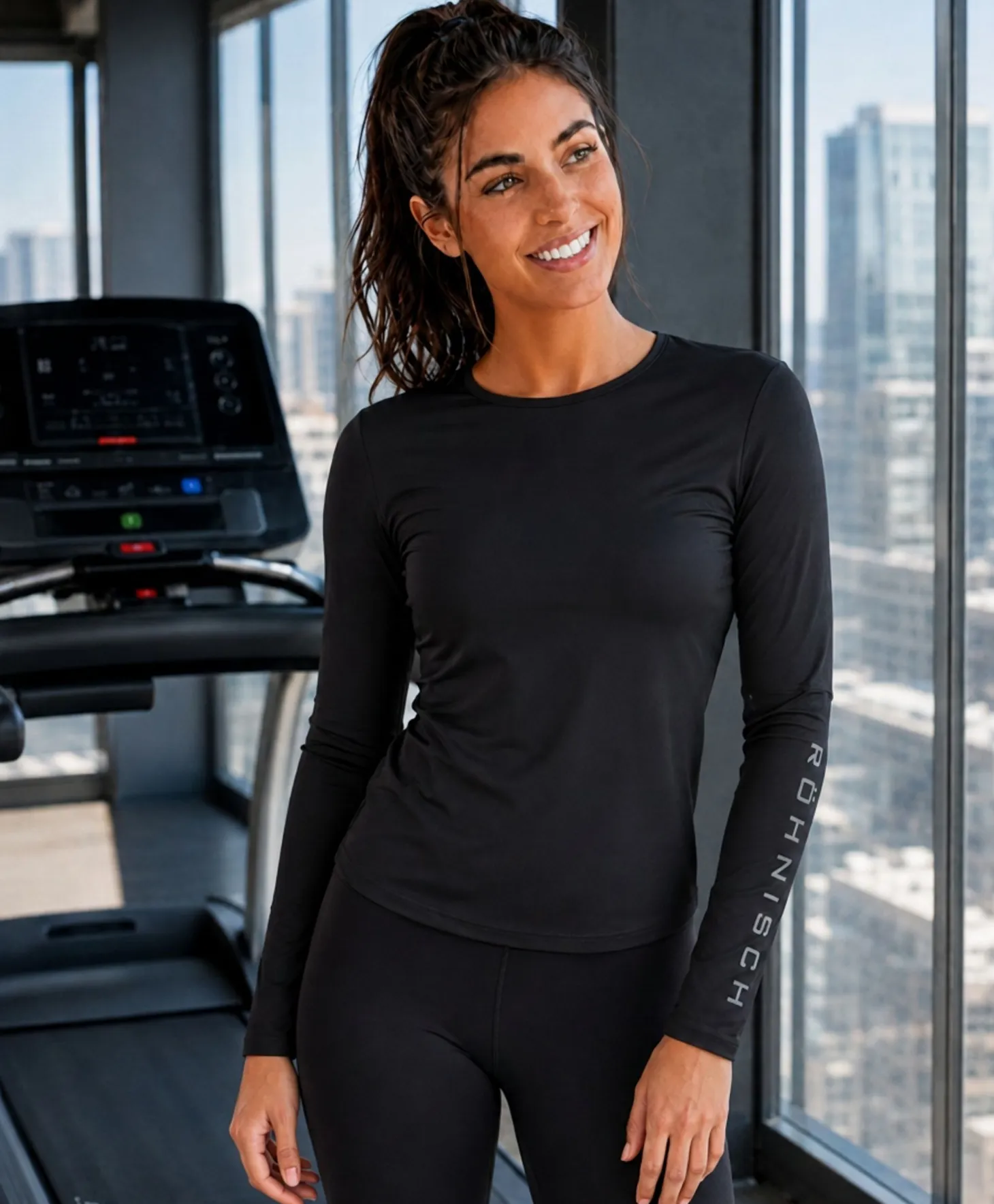 Röhnisch Team Logo Long Sleeve