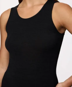 Triumph Beauty Layers NSL Top 07