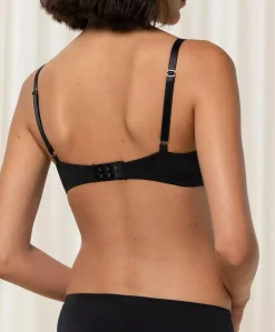 Triumph Body Make-Up Essentials WP